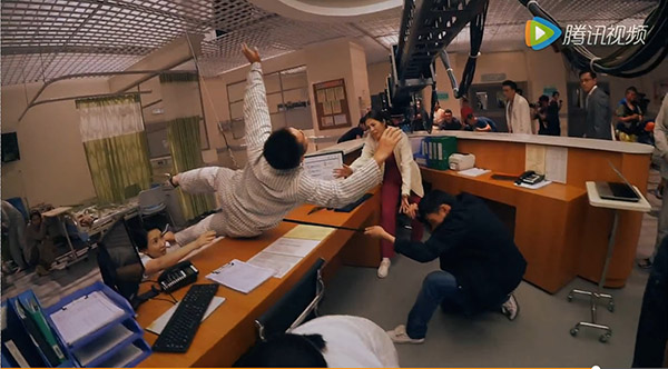 《三人行》：三人行，必知天命