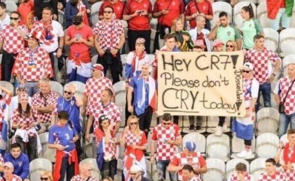 一夜述评|活久见！“不浪”的C罗长啥样？90分钟不射门