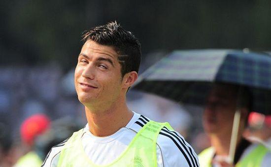 一夜述评|活久见！“不浪”的C罗长啥样？90分钟不射门