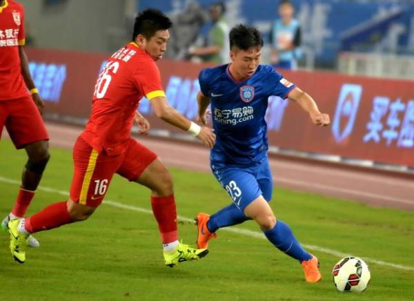 在任航的续约泡沫剧里，你看到什么？苏宁因不专业吃大亏