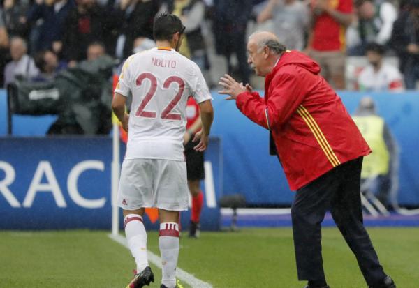 一夜述评 | 英格兰“终极耻辱”之夜，西班牙一个时代告别