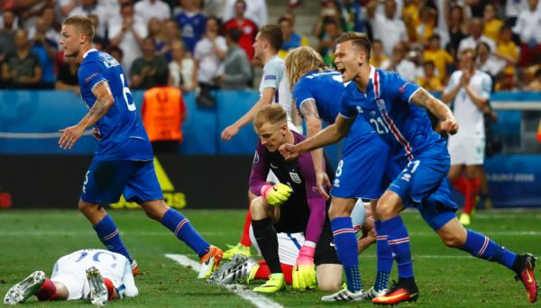 一夜述评 | 英格兰“终极耻辱”之夜，西班牙一个时代告别