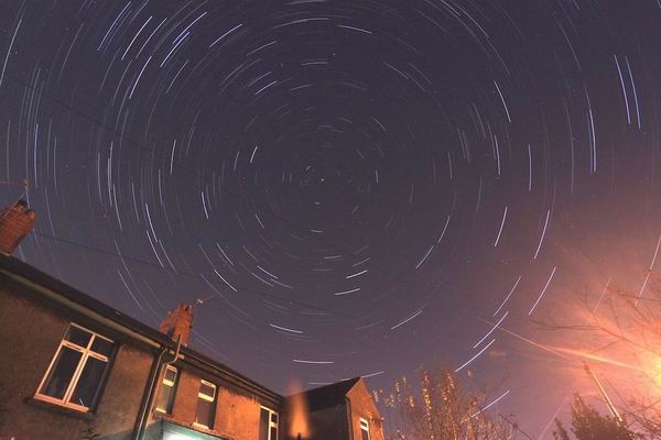 怎么才能拍出大片级别的绝美星空，手把手教你！