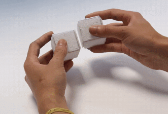 酷炫动图：3D打印，打个毛！