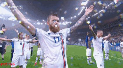 澎湃联播|国足究竟应该复制哪家的“奇迹”