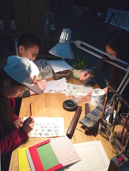 今年最烧脑的网综《明星大侦探》，到底是怎么个玩法