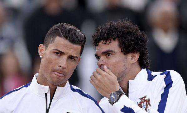 重拳、飞踢、黑脚……“武僧”佩佩：但我是一个好人