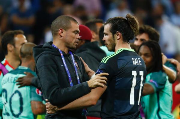 重拳、飞踢、黑脚……“武僧”佩佩：但我是一个好人