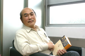 抗战笔谈︱台湾学者刘维开：两岸共写抗战史，难在哪里