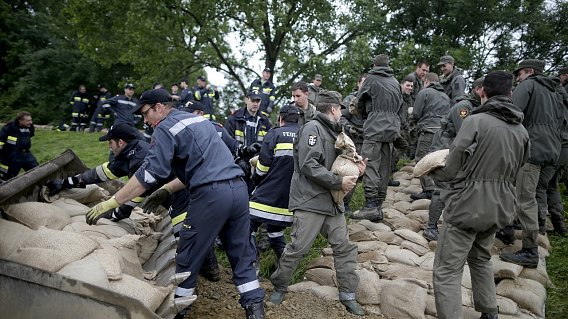所谓的德国抗洪神器真有那么神吗？你看到的未必就是真相