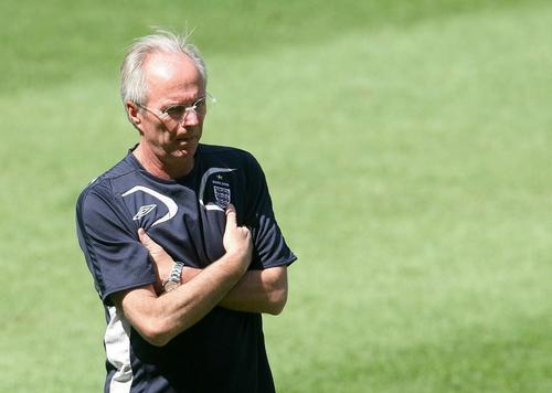 英格兰主帅是地球上最难的工作？还真是一股国足“即视感”