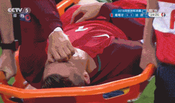 一夜述评 | 这次是幸福的泪水，他们都在为C罗而战