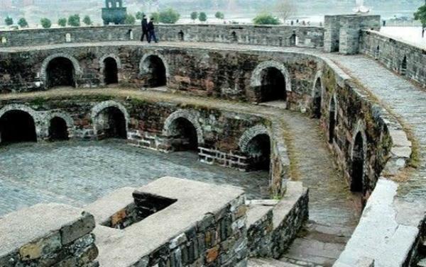 国内思想周报｜修好下水道，给水以出路