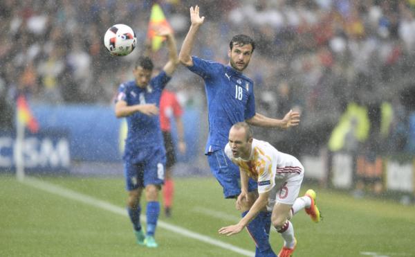 这是质量最差的欧洲杯吗？除了C罗受伤你还记得哪些瞬间？