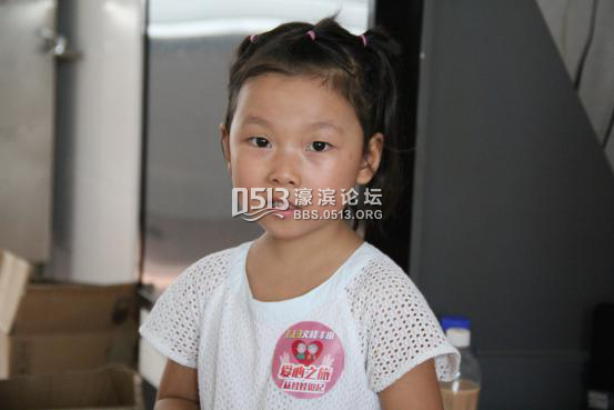 文峰丰田献爱心 关爱老人从娃娃抓起242.png