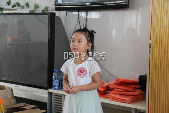 文峰丰田献爱心 关爱老人从娃娃抓起426.png