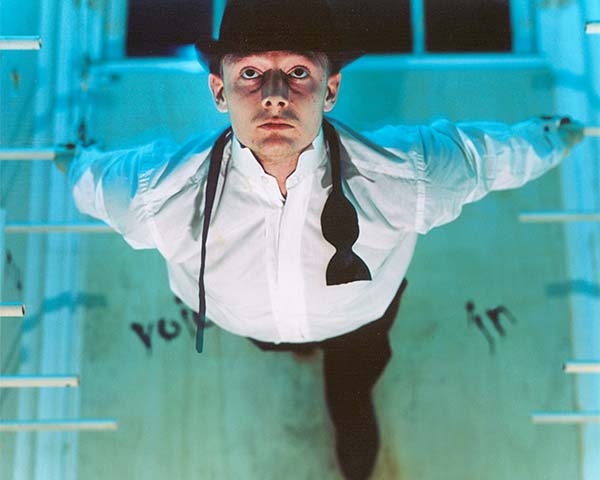 这部风靡纽约的戏剧今年来沪，会是怎样一个“不眠之夜”