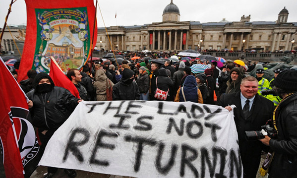 英国首相︱撒切尔夫人：“最不受欢迎的首相”通过战争翻盘