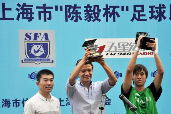 从停办到国际裁判执法，35年陈毅杯，一份草根足球探索报告