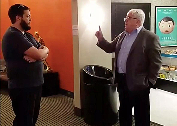 断片 | “挠痒视频”背后的黑暗帝国，现实远比戏剧更荒诞