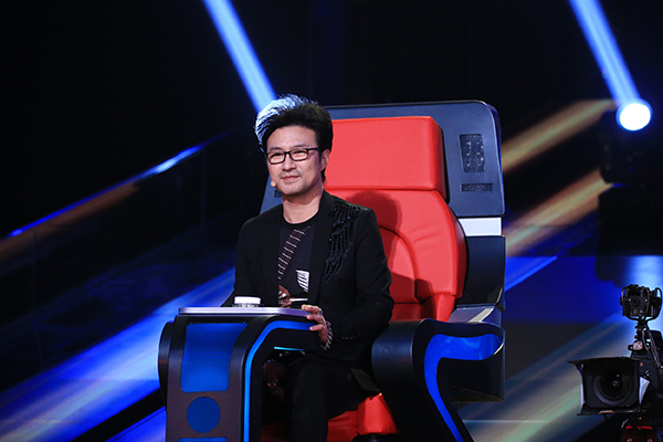 看电视｜嚷了半天，暑期综艺的战斗终于打响了