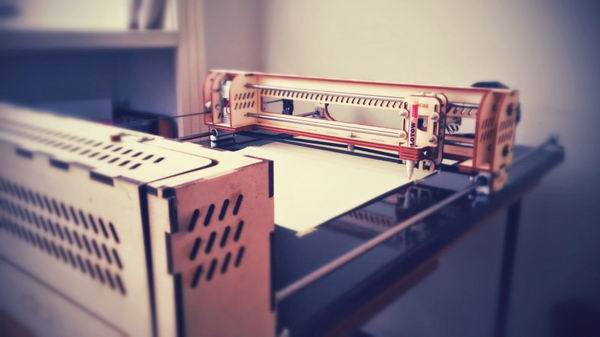 机器人正在入侵艺术界，它们甚至产生了风格！