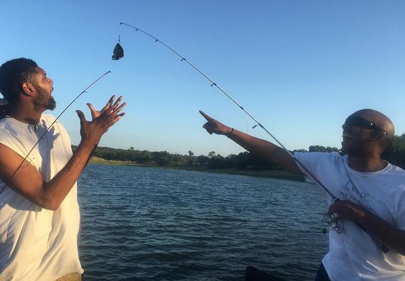 对比邓肯和科比的亲笔退役信，你们俩究竟谁读过大学