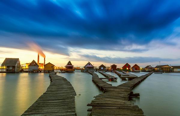 忘记马尔代夫，去匈牙利海岛度个假吧