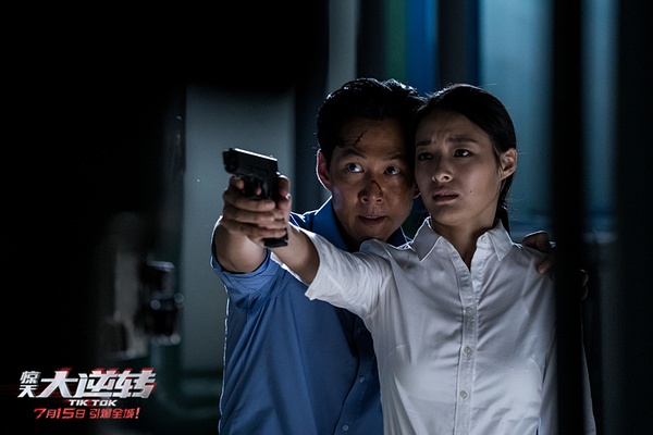 半夜睡不着觉？去看斧头狂魔钟汉良啊