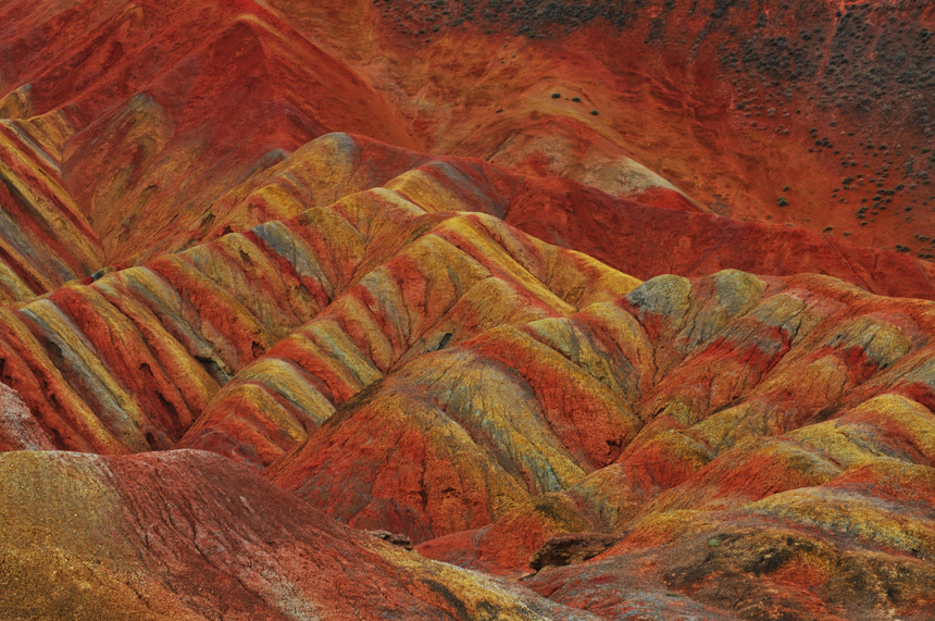甘肃张掖 雨中七彩丹霞别样美 (5).jpg