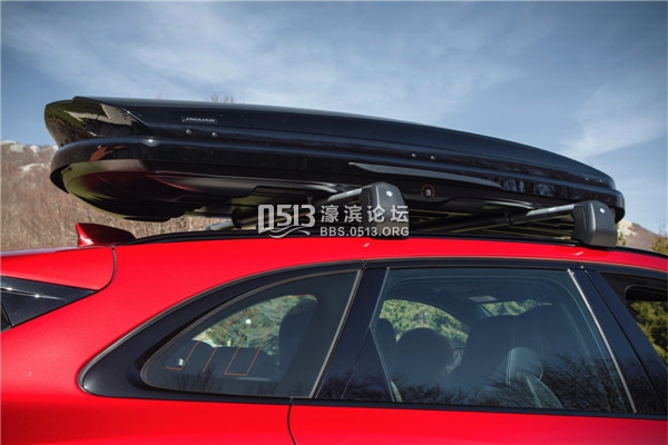 盛夏时节 与F-PACE一起逃离酷暑_01.jpg