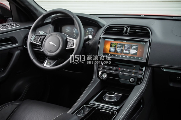 盛夏时节 与F-PACE一起逃离酷暑_04.jpg