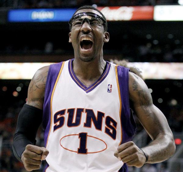 张佳玮|最遭中国球迷恨的他退役了，这是被诅咒的02一代