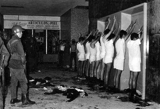 历史外刊扫描︱第一位点燃奥运圣火的女性是谁