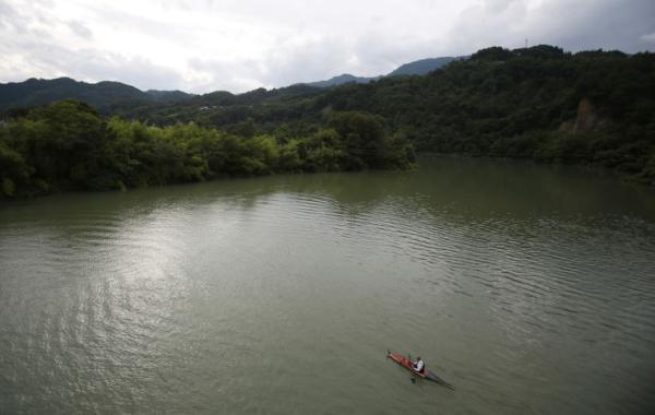 日奥运选手为挣钱备战当和尚，更多人为奥运打零工、做兼职