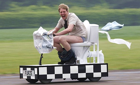 澎湃联播|总有一种“创意”，能让你泪流满面