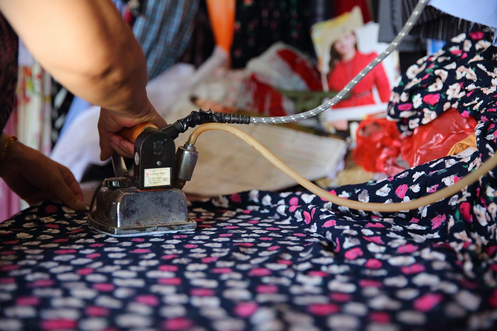 欧瑞芳   熨斗.jpg