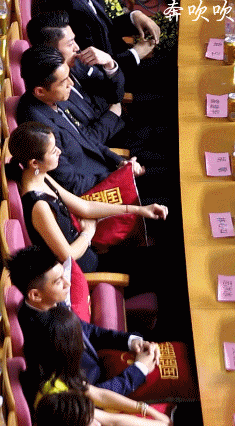 霍建华婚礼告白林心如：和你成为夫妻是最幸运的事