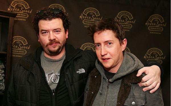 从这两位没啥才华的副校长身上，你看到了川普和希拉里吗？