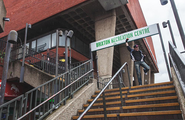 玩不了PokémonGo？脑洞够大皮够厚，一切皆有可能