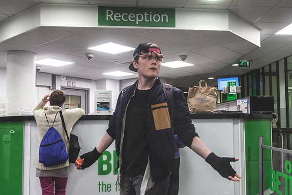 玩不了PokémonGo？脑洞够大皮够厚，一切皆有可能