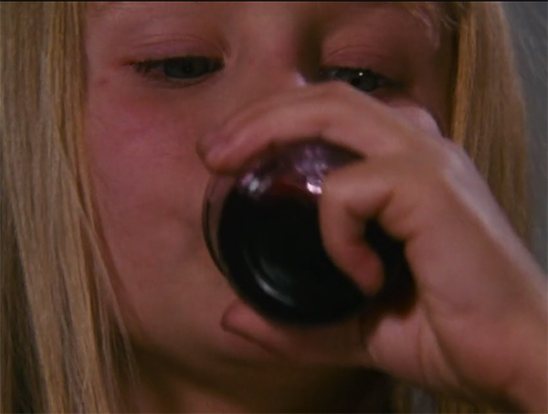 睡不着｜你得闭上眼，才能看到这部电影