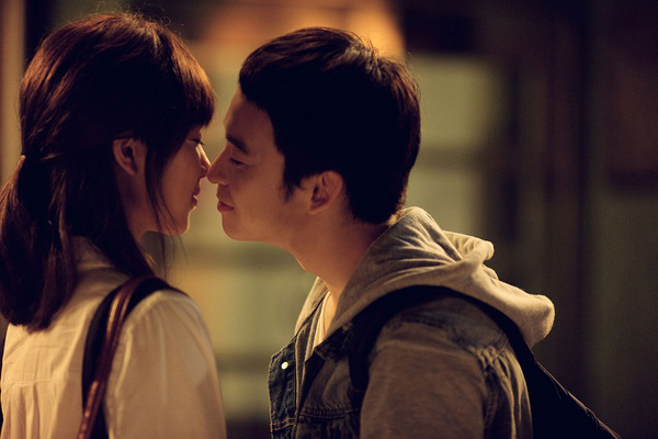 即使你觉得“青春片”是贬义词，也别错过《六弄咖啡馆》