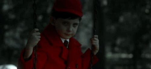 睡不着丨谁在致力于吓唬自己