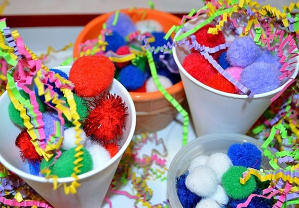 生活到底是什么？这些小游戏只为让孩子去听、看和感受