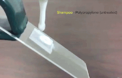 用表面技术，倒光最后一滴洗发水