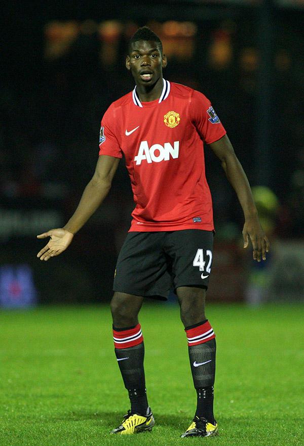 曼联宣布博格巴回归在即：将接受体检