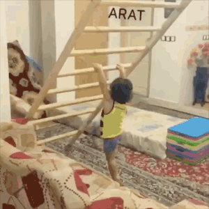 健身Boy挑战高难度，3岁网红惊呆成年人