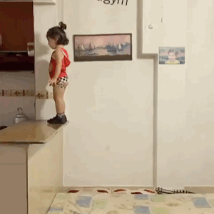 健身Boy挑战高难度，3岁网红惊呆成年人