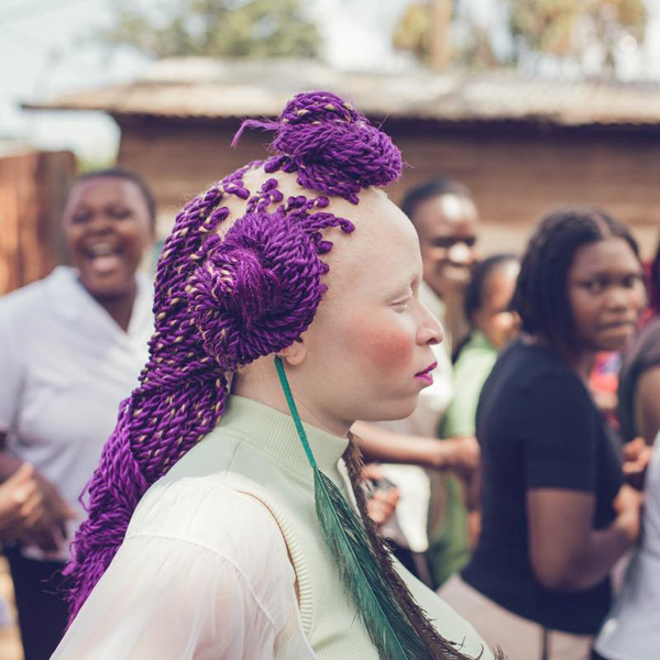 眼光|2016阿尔勒摄影节小记：非洲已然成为镜头中的热点